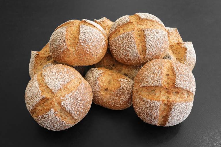 Dinkelvollkornbrötchen