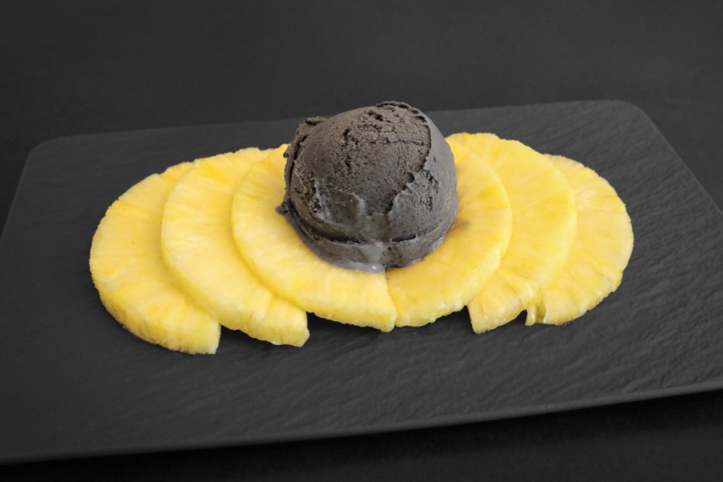 Schwarzes Sesameis