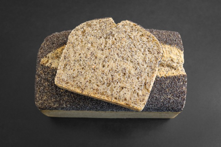 Auffrischbrot mit Mohn